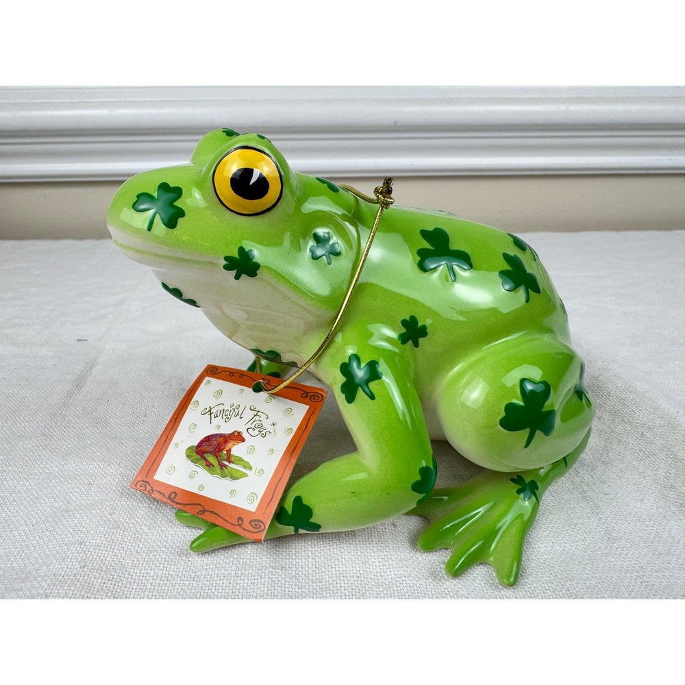 Westland Giftware Fanciful Frogs Toad-ally Lucky Shamrock Green Figurine Garden